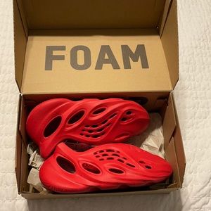 Yeezy Foam Runner Sneakers in Red